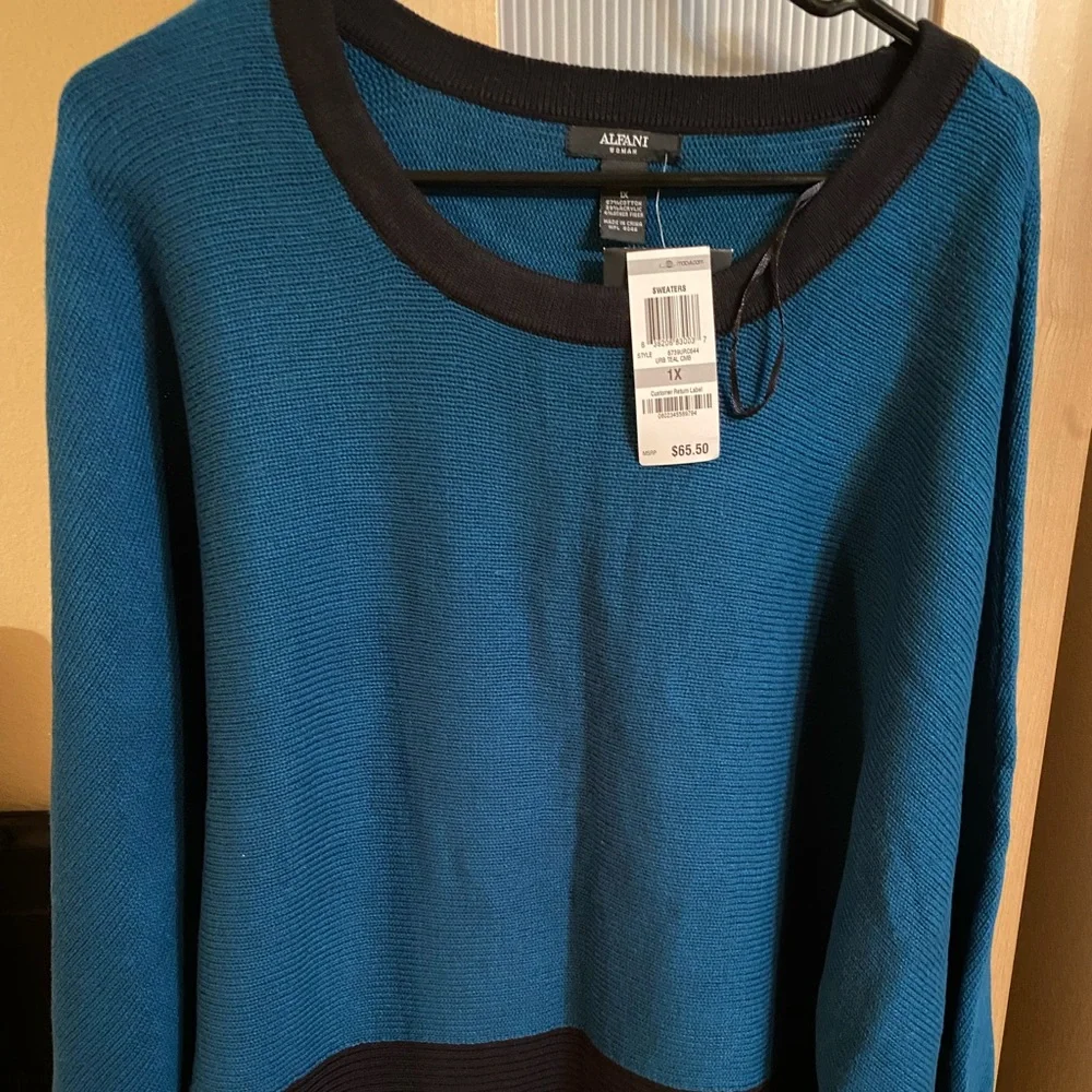 Alfani black and green sweater brand new with tags . Feels more like a poncho.